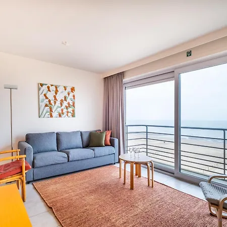 Apartament In With Sea View *
